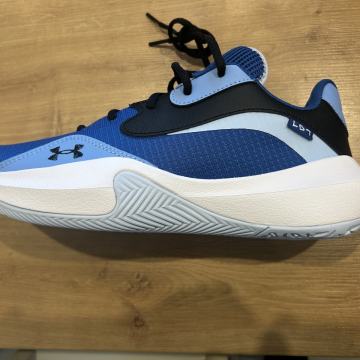 NOVI UNDER ARMOUR Lockdown 7 low čevlji, številka 44