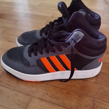 Adidas 40