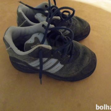 Adidas adidaski št.22