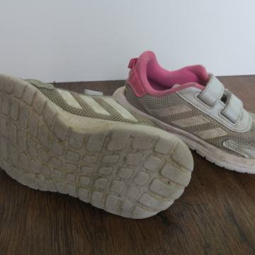 Adidas superge št. 31