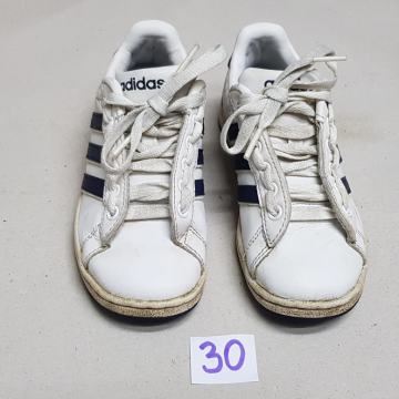 Adidas teniske 30
