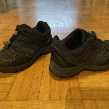 Adidas Terrex Hyperhiker, št. 31