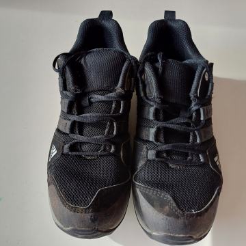 Adidas Terrex št. 35 in pol