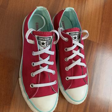 ALL STAR CONVERSE SUPERGE ŠT. 35 - ORIGINAL - KOT NOVI.