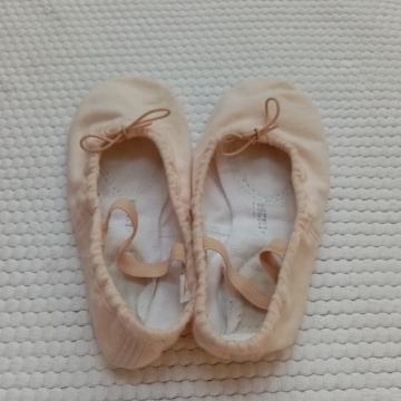 Baletni copati št 31 (17cm)