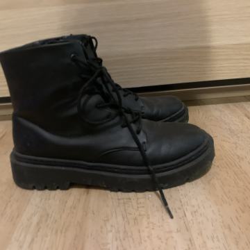 Zara Čevlji bulerji otroški 38