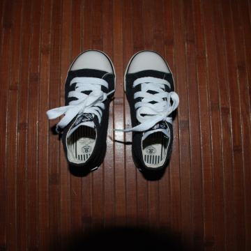Čevlji Dunlop (all star) št. 25,5