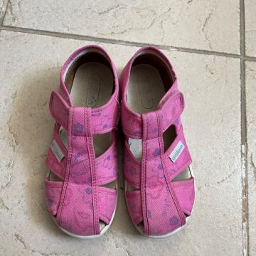 Copati Ciciban št. 30, samo 6 EUR po kosu
