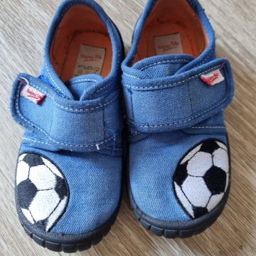 Copatki Superfit št. 23