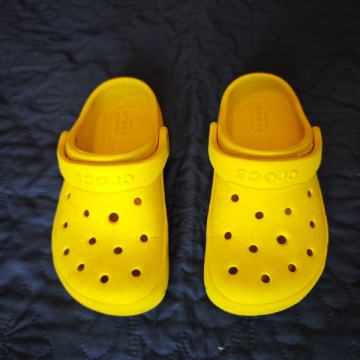 Crocs sandalčki vel 28-29