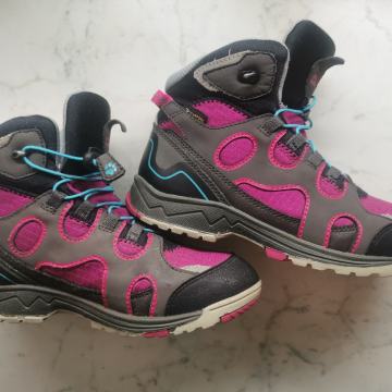 Dekliški pohodni čevlji, gojzarji št. 34, Jack Wolfskin
