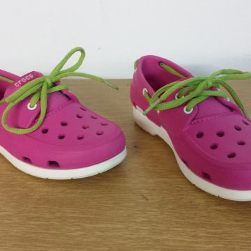 dekliški poletni čevlji Crocs št 33-34/J2
