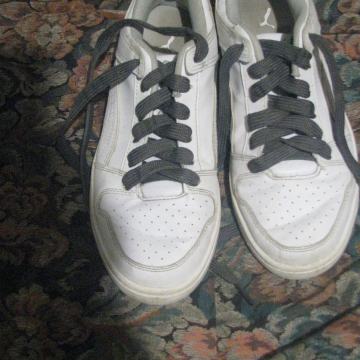 Dekliški športni copati-beli, PUMA, ST 36