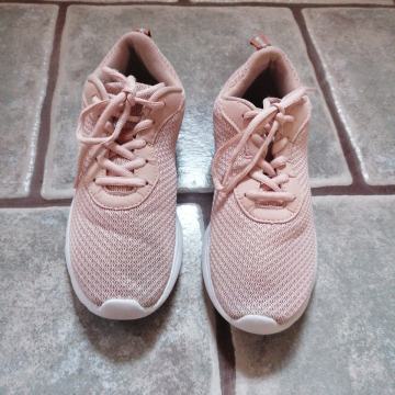 Dekliški športni copati VTY, št. 38