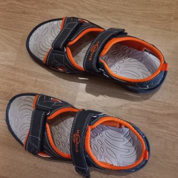 Fantovski opanki št.35