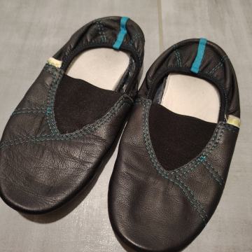 Fantovski šolski usnjeni copati št. 34