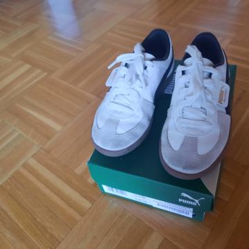 Fantovski športni copati Puma, št. 30