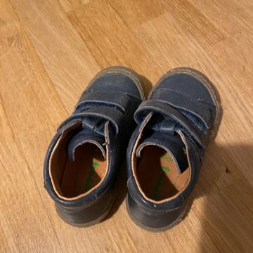 Frodo čevlji, št. 24