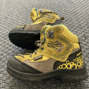 Gojzarji Alpina št. 28