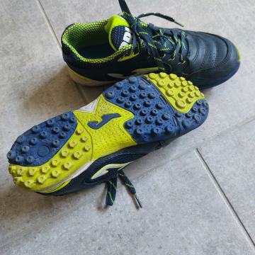 Joma superge št. 36