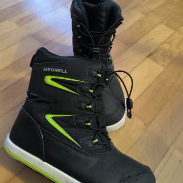 Merrell št. 37