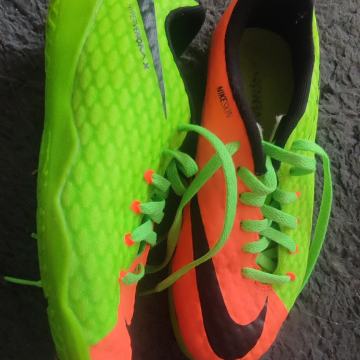 Nike 35