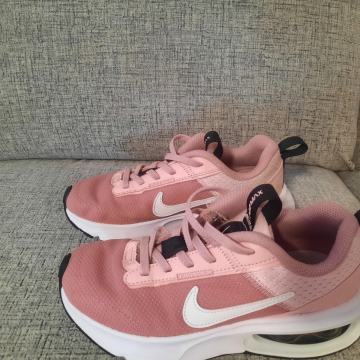 NIKE AIRMAX ŠT. 33