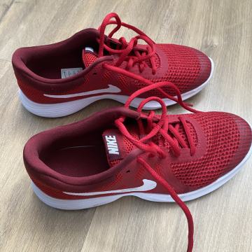 Nike čevlji / superge