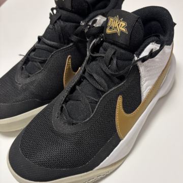 Nike hustle