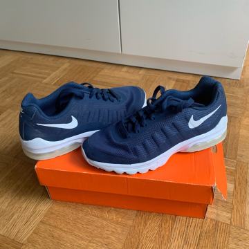 Nike modre otroske superge