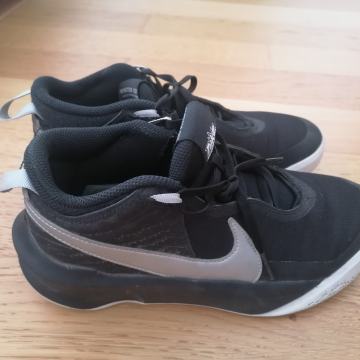 Nike, st. 38,5