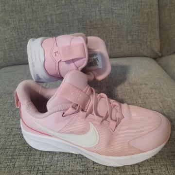 NIKE STAR RUNNER 4,  ŠT. 33