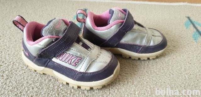 NIKE SUPERGE 22 vijola,srebrni