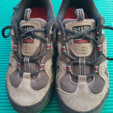 Nizki pohodni čevlji Karrimor št. 29