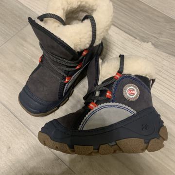 Olang topli zimski čevlji 27/28 NOVI