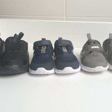 Otroška športna obutev Nike (št. 21 in 23,5)