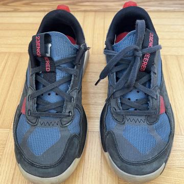 Otroške superge Nike Air Jordan, št 36.5 + podarim šolske copate