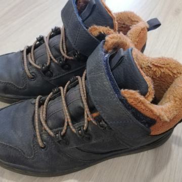 Prehodni jesenski čevlji za fanta št. 32