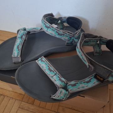 Sandali Teva 41