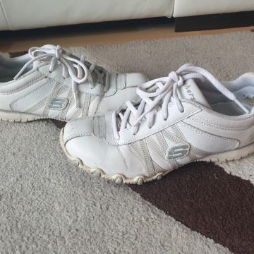SKECHERS SUPERGE 35 bele