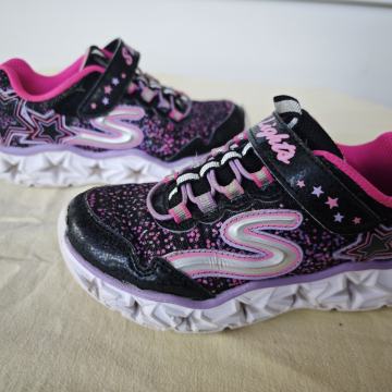 Skechers supergi za punčko - vel. 29