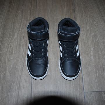 Superge, Adidas, Converse, št.35