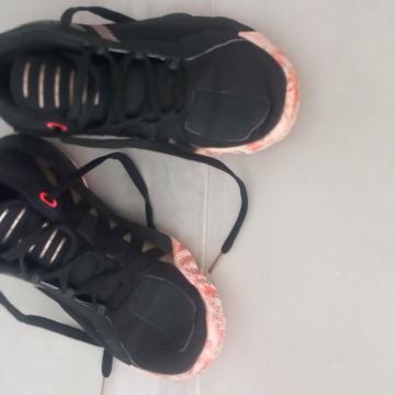 Superge Adidas Dame 36