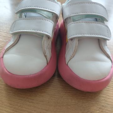 Superge adidas za punčko št.22