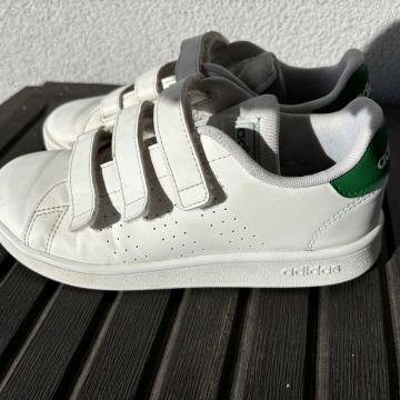 Superge Adidas Sam Smith št. 34