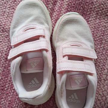 superge Adidas št. 30