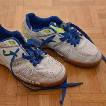 Superge Joma velikost 33