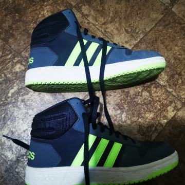 Telovadni visoki copati EU 38 2/3 ADIDAS