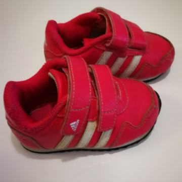 Teniske Adidas 19 št
