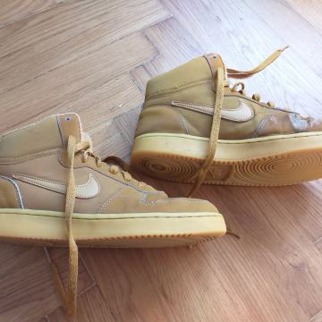 tople superge Nike št.40